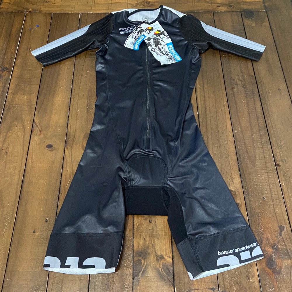 Bioracer Speedwear Concept Tri Suit Mens Medium Black White Cycling Skinsuit NWT